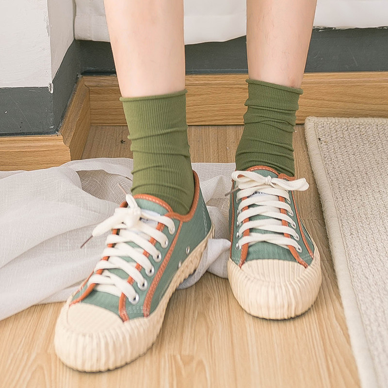 复古春夏袜子女天鹅绒堆堆袜日系薄款jk潮袜女士冰冰袜中筒黑色