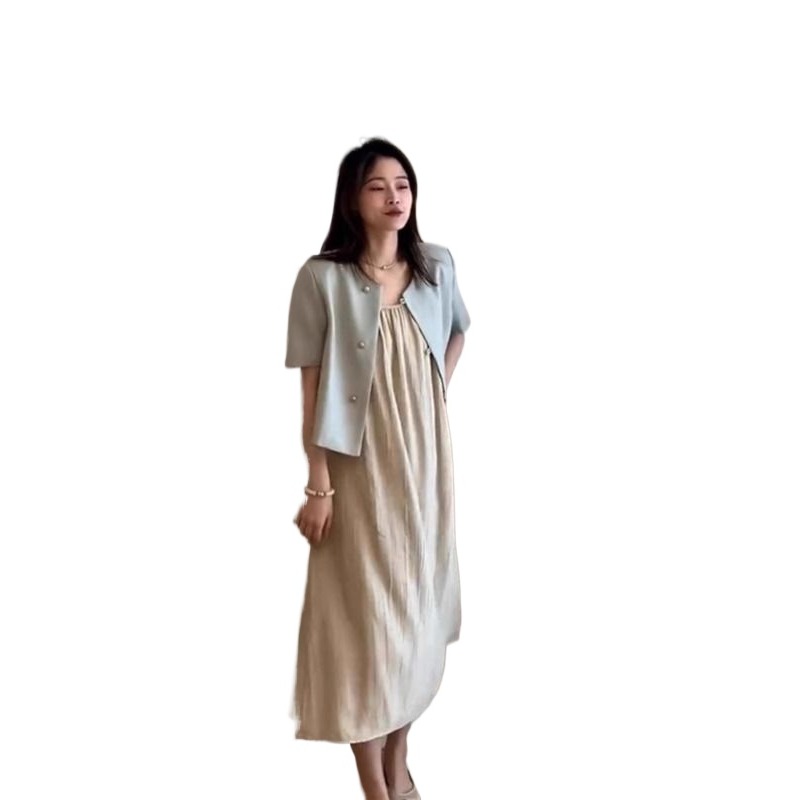 小香风名媛高级感穿搭一整套装女2024夏季新款法式吊带裙独特外套
