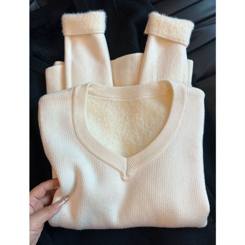 加绒加厚保暖亲肤打底衫上衣女2025秋冬气质大码内搭V领针织毛衣 - 图1