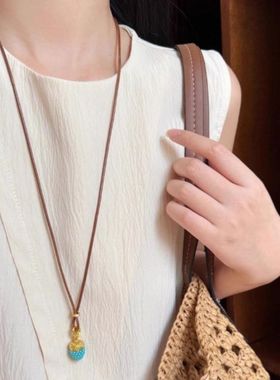 秋冬复古松石松果吊坠项链女轻奢高级感小众设计长款毛衣链配饰
