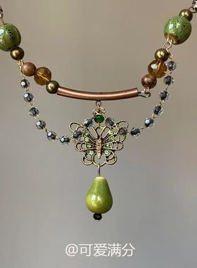「蝶翅露珠」森系绿色镂空蝴蝶项链复古轻奢精致水滴吊坠锁骨链女