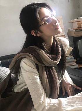 县城文学复古文艺围巾披肩女士薄款旅游清冷高级感配大衣丝巾围脖