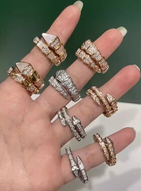 蛇形满钻戒指女莫桑钻蛇骨指环食指精工戒时尚首饰玫瑰金贝母戒指