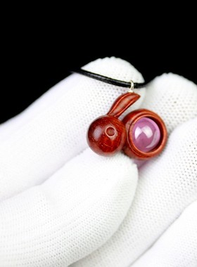 檀木本命年生肖兔吊坠送女生生日