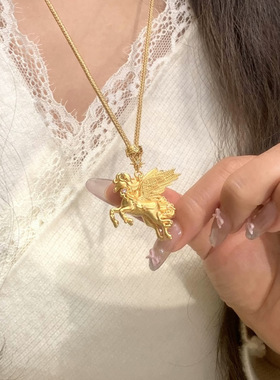小红书爆款星辰飞马项链女款本命年小马毛衣链轻奢感夏季饰品