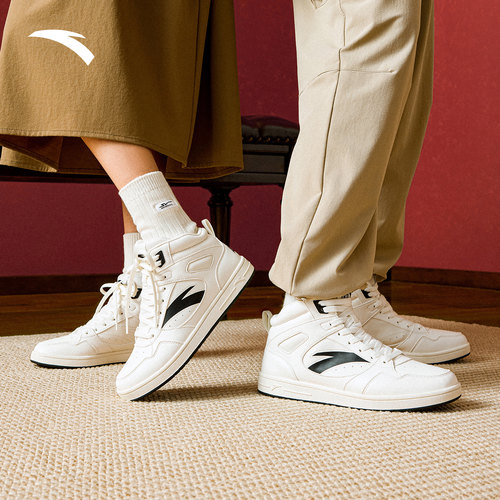 安踏元年2.0丨高帮板鞋女冬季新款皮面增高休闲鞋百搭运动鞋子 - 图0