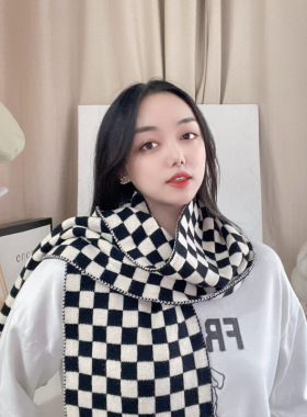 网红黑白围脖女生韩版百针织棋盘