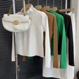 Цветная осенняя футболка, приятный телу базовый лонгслив, высокий воротник, городской стиль, свободный прямой крой