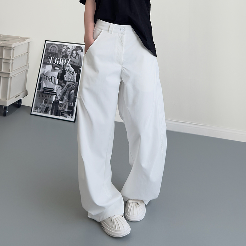 白色西装裤女2025春季新款胖mm梨形身材大码宽松显瘦镰刀阔腿裤子 - 图1