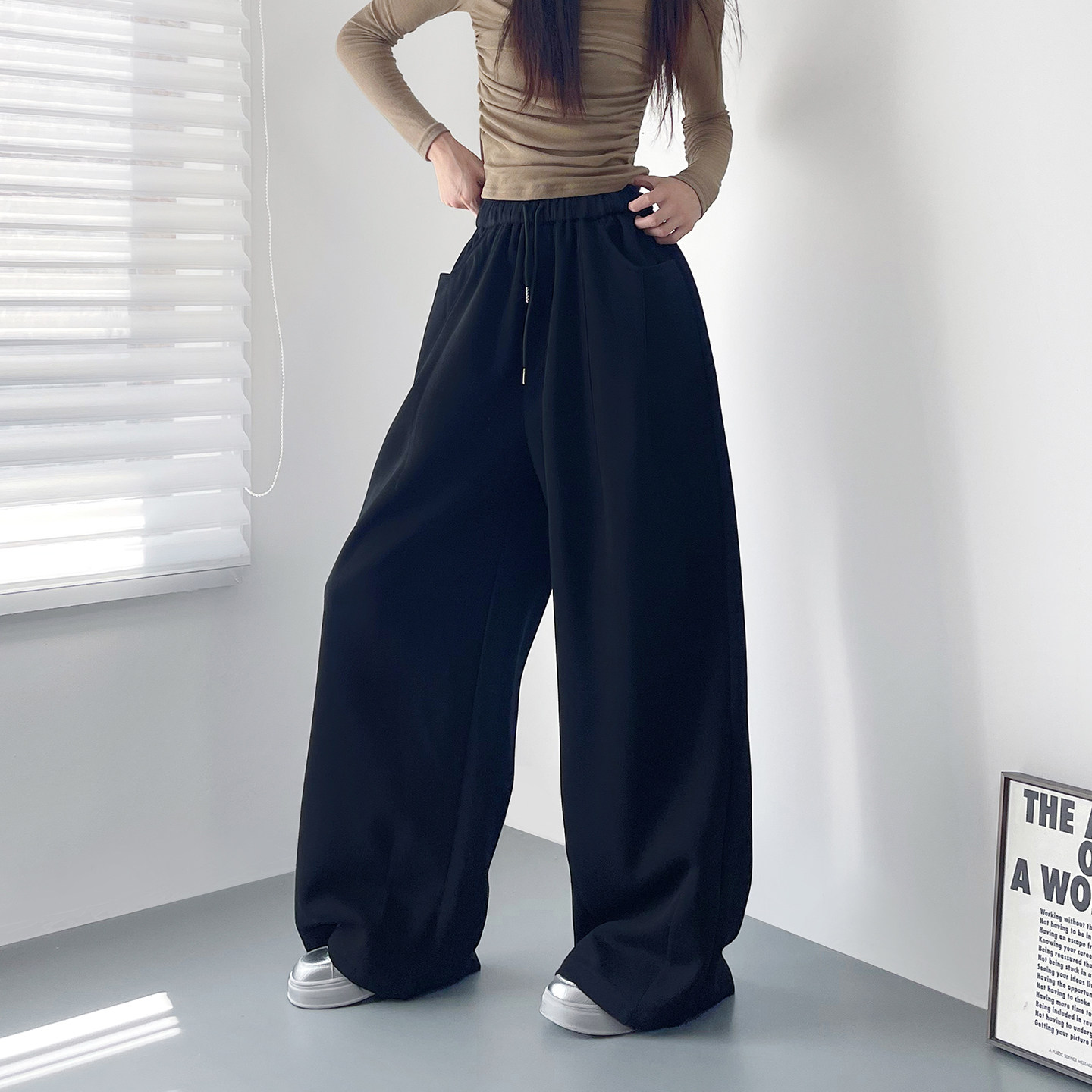 大码秋季新款宽松显瘦阔腿裤女梨形身材胖mm慵懒风垂感运动拖地裤,淘宝优惠券,粉丝福利购,淘宝优惠卷