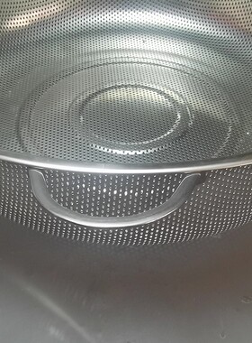 大号漏勺冲孔过滤网四脚过滤盆不锈钢鸡蛋过滤器筛网盆火锅滤渣盆