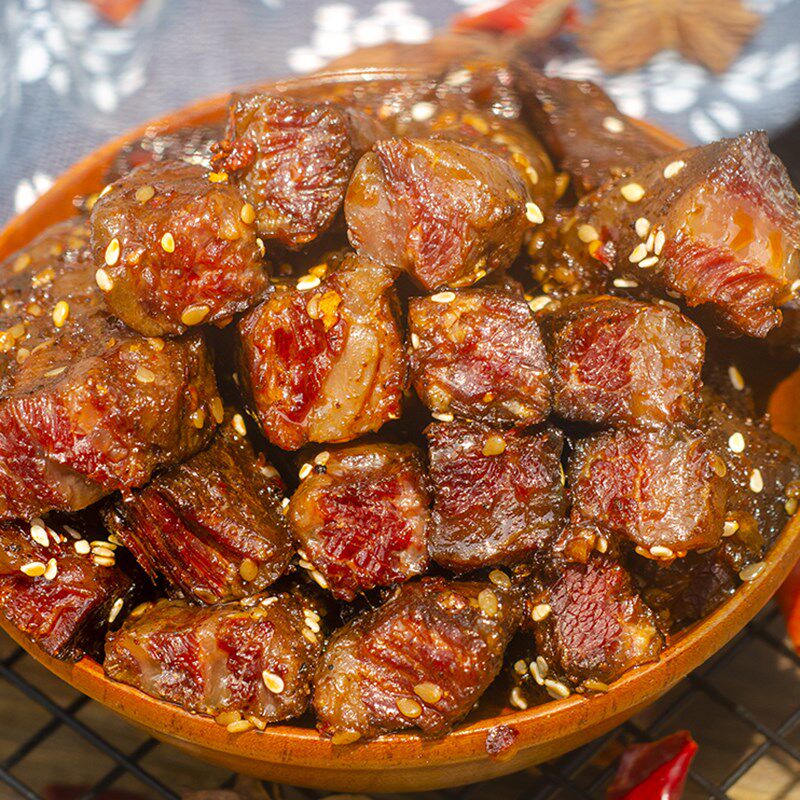 四川原切麻辣牛肉干零食袋装正宗成都真空小包装网红休闲小吃冷吃
