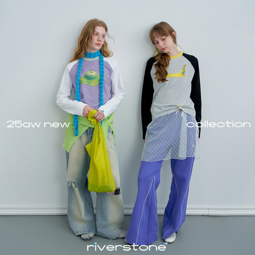 riverstone plus水果印花插肩袖长袖T恤女秋季撞色条纹打底衫上衣 - 图1