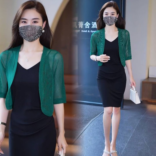 白色披肩配吊带裙的小外搭防晒罩衫女夏季开衫轻薄网纱小坎肩外套