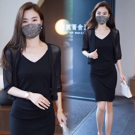 白色披肩配吊带裙的小外搭防晒罩衫女夏季开衫轻薄网纱小坎肩外套