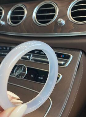 冰种白玛瑙手镯细条女款玉髓荔枝冻天然白月光天然玉石镯子高冰透