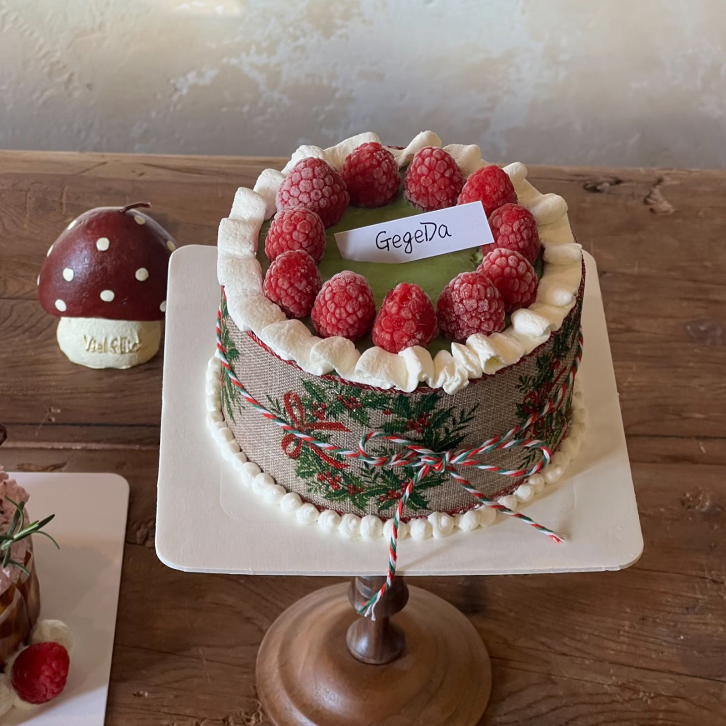 2025圣诞节主题草圈织带围边蛋糕装饰苹果草莓巴斯克圣诞花环装扮,淘宝优惠券,粉丝福利购,淘宝优惠卷