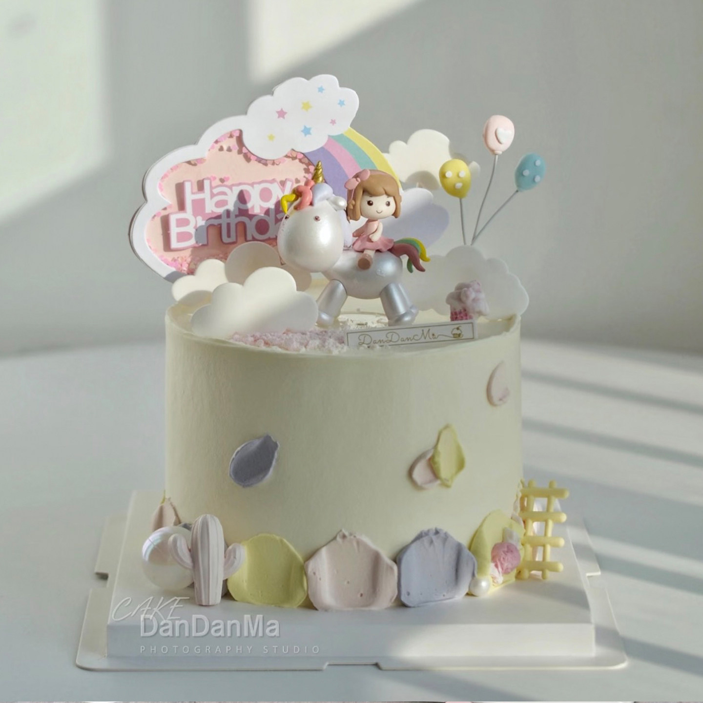 卡通马年女宝宝满月生日蛋糕装饰可爱骑马女孩大彩虹迷你小兔插件,淘宝优惠券,粉丝福利购,淘宝优惠卷