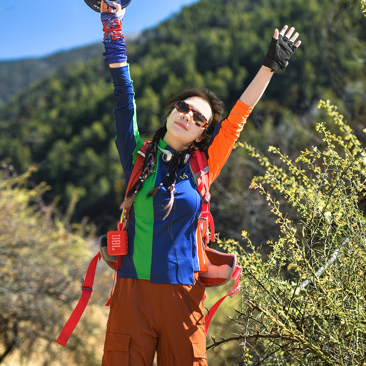 卓尼维斯户外春夏自制印花不规则拼色设计速干快干长袖T恤上衣女,淘宝优惠券,粉丝福利购,淘宝优惠卷