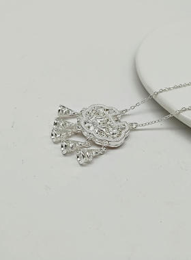 女小众设计不掉色新中式古风浮雕莲花流苏镂空锁包国潮风项链百搭