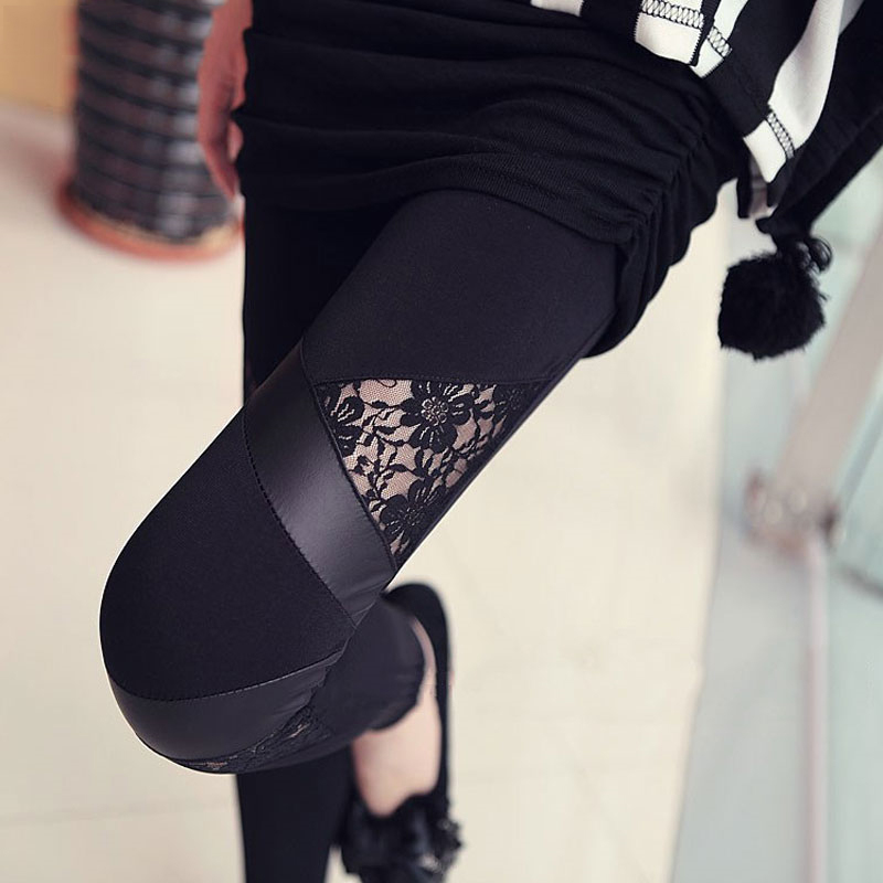 Hollow out triangular lace cropped pants  镂空三角蕾丝九分裤 - 图0