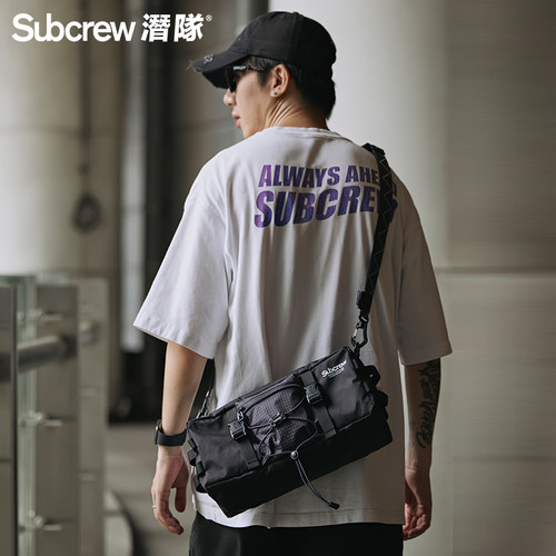 Subcrew汐风系列时尚百搭单肩斜挎包男士休闲运动包机能风背包 - 图0