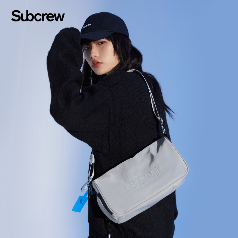Subcrew吐司包潮牌新款女小众斜挎包通勤运动健身枕头包单肩包男-图0