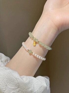 极细珍珠福牌手链女ins风手饰轻奢小众高级感和田钰手串礼物批发