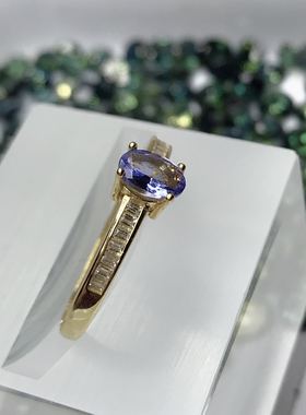 精工镶嵌时尚款风坦桑石戒指