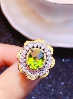 天然橄榄石925银豪华风花朵戒指