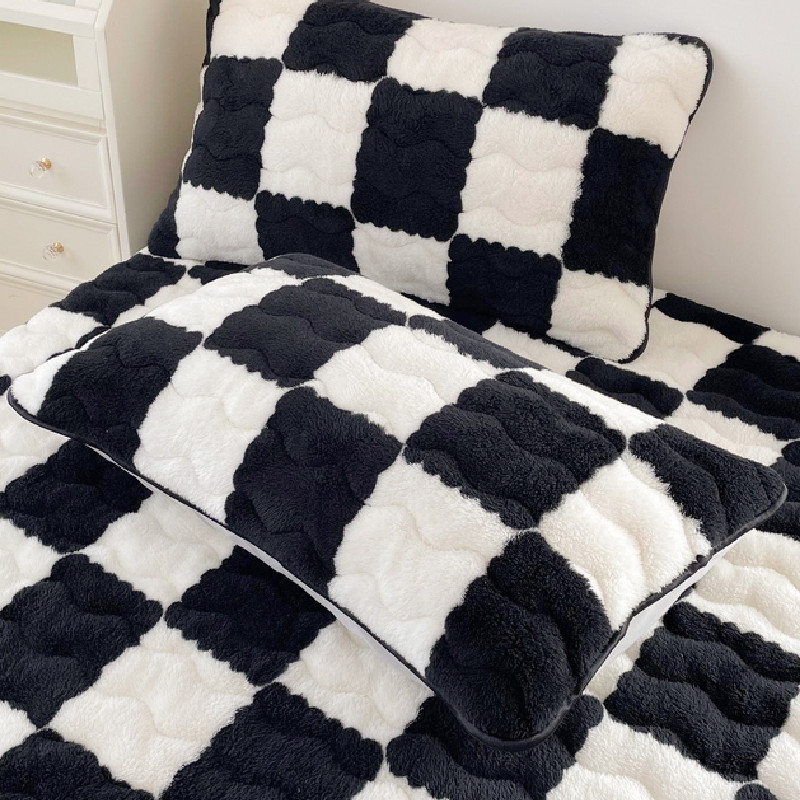 牛奶珊瑚绒枕套一对装棋盘格加厚枕套单个48*74cm枕芯内胆套冬季,淘宝优惠券,粉丝福利购,淘宝优惠卷