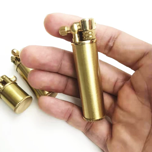 Латунная маленькая зажигалка на керосине, длина миди
