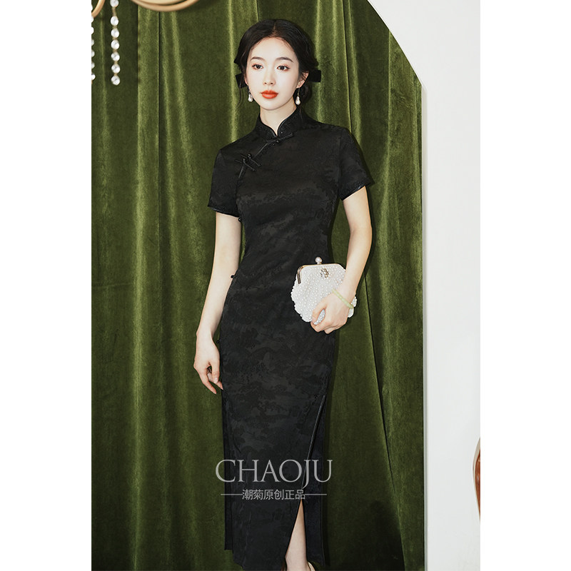  潮菊旗袍