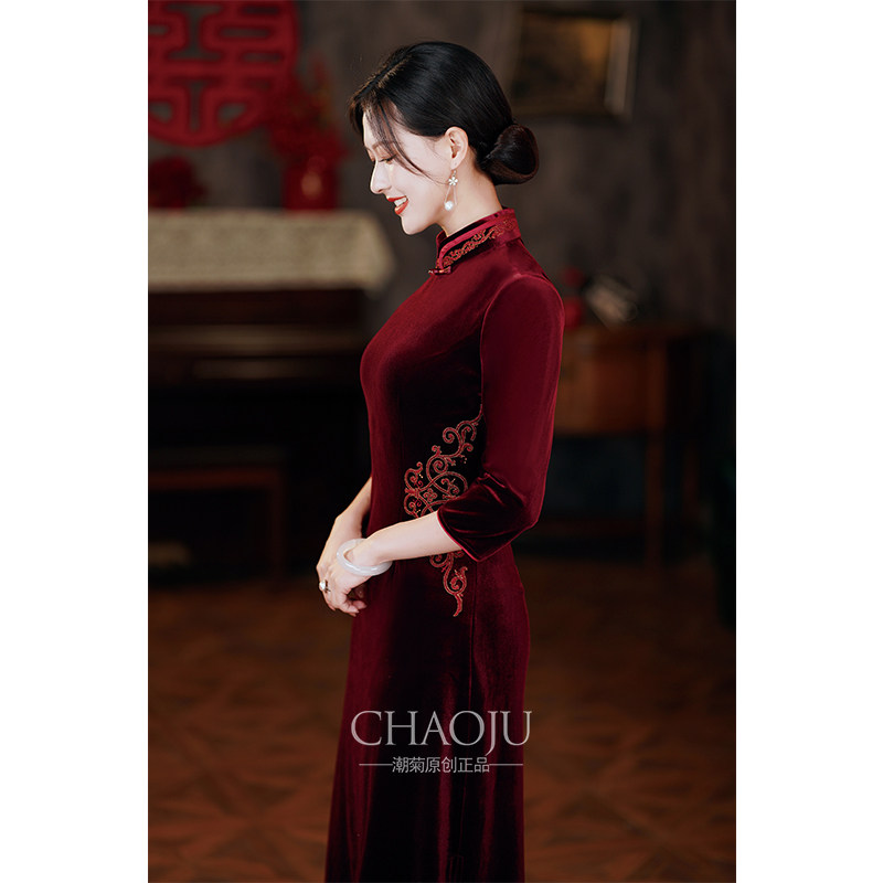 喜婆婆婚宴装2024新款妈妈高端礼服红色秋冬旗袍连衣裙小个子显高