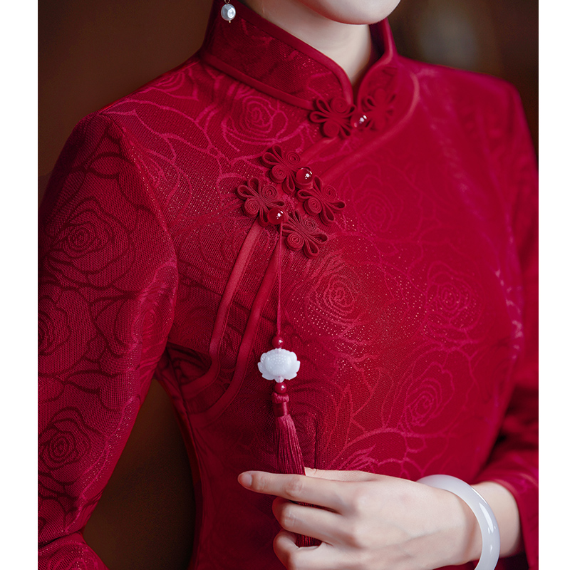 红色旗袍女小个子妈妈婚宴礼服高端喜婆婆婚宴装大码改良2024新款