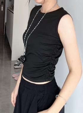 甜酷闪钻土星黑色爱心项链时尚精致高级秋冬毛衣链辣妹长款卫衣链