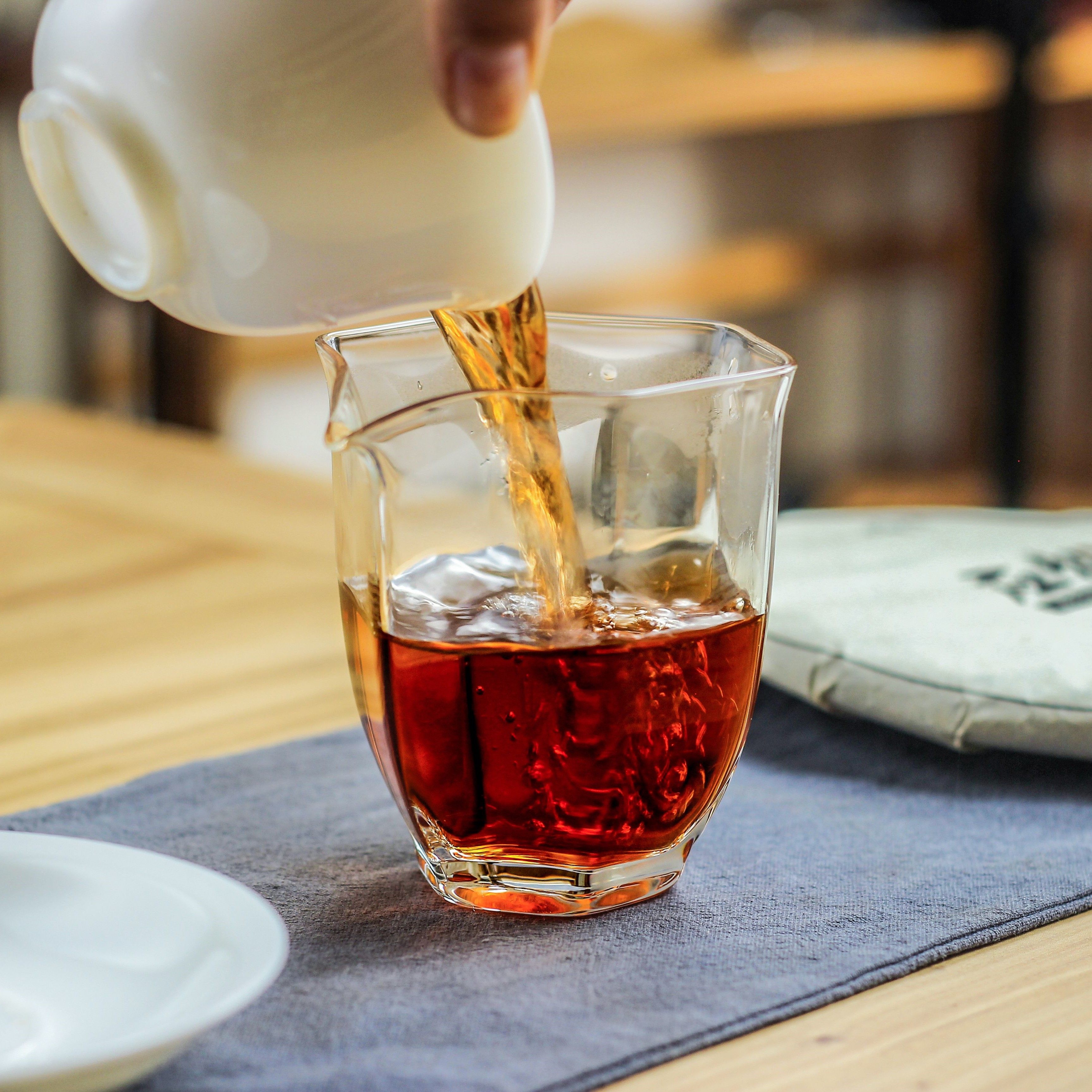 【应物】2017年西双版纳勐海布朗山陈年普洱熟茶 陈香 357g饼茶,淘宝优惠券,粉丝福利购,淘宝优惠卷