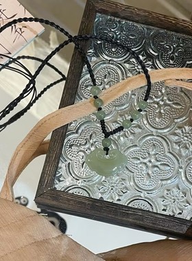 和田色玉祥云如意锁玉石吊坠新中式国风项链女款新款爆款女百搭