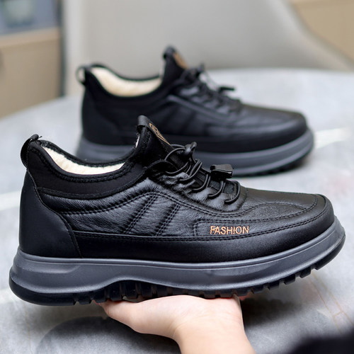 2024冬季新款老北京棉鞋男加绒加厚防滑保暖防水爸爸鞋防滑雪地靴 - 图1