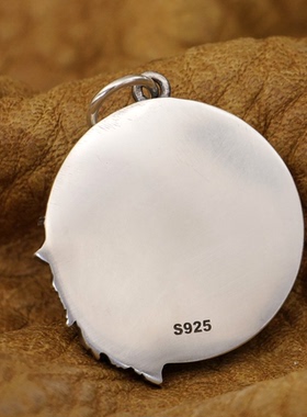 男士925银浮雕野狼吊坠