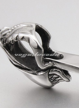 朋克风复古异形钛钢吊坠