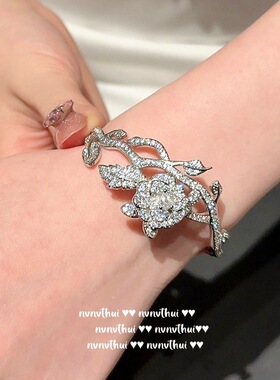 大马士革宴会玫瑰花宝石项链 名媛气质镀18K金葡萄藤花朵锆石手镯