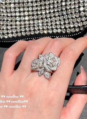 轻奢繁花仙女玫瑰花粉方石项链 名媛年会镀18K金山茶花粉锆石手链