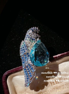 古董感胭脂洋红水滴鹦鹉宝石戒指 气质玛利亚大克拉锆石镀金指环