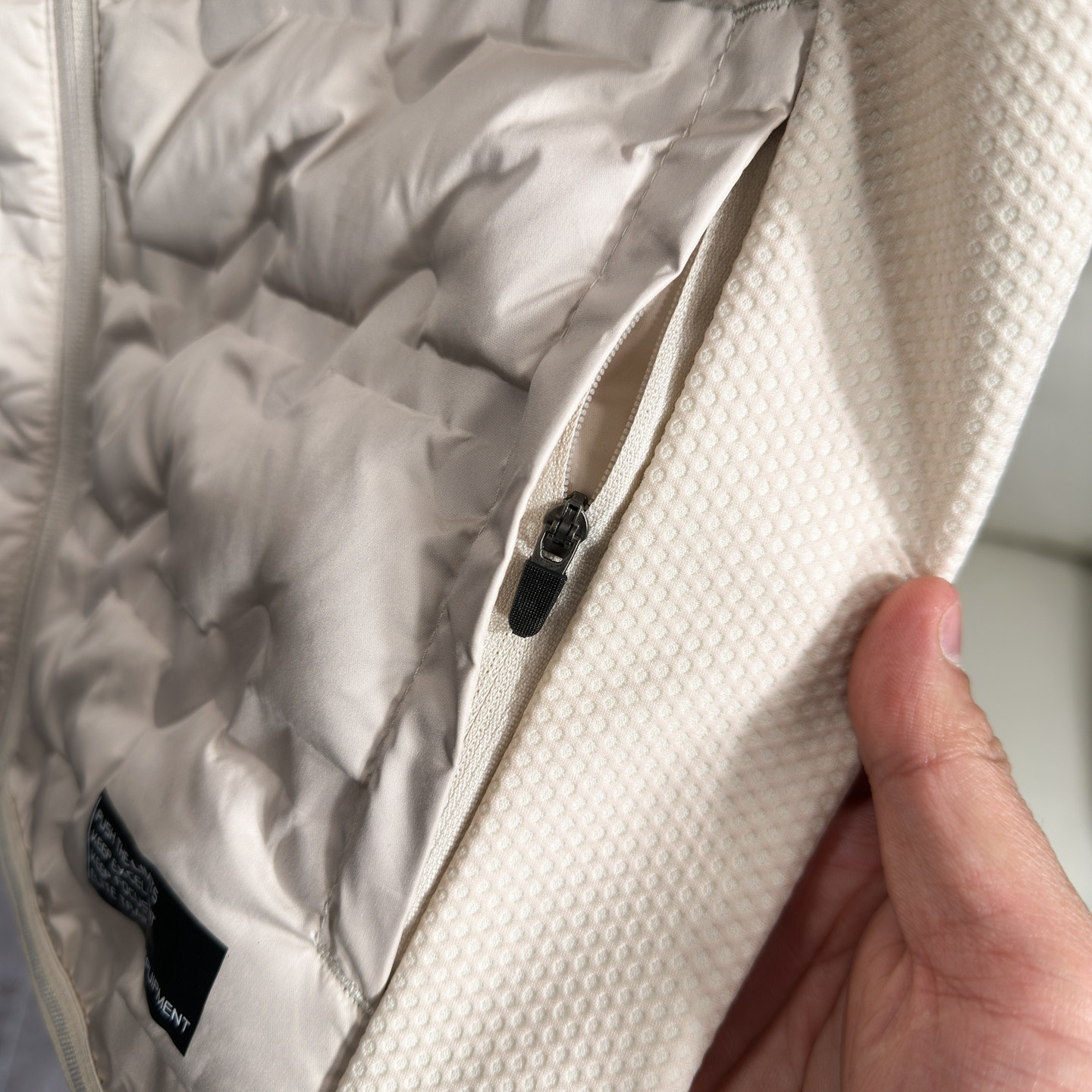 80鸭绒！分仓压胶充绒！高端牛货秋冬男士保暖反光立领羽绒马甲潮,淘宝优惠券,粉丝福利购,淘宝优惠卷