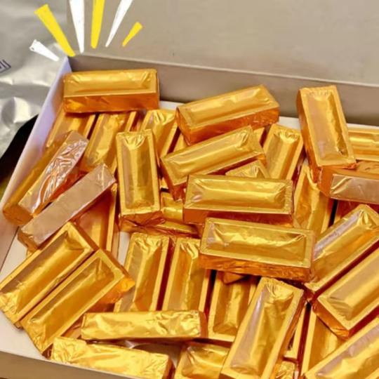 10型可可脂牛奶巧克力20型黑巧克力情人节礼物礼盒装喜糖儿童零食