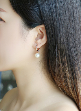 爱依依小众设计轻奢珍珠耳饰女
