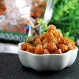 После стрельбы из 20 мешков бесплатной доставки 8090, старая закуска Li xiaopeng gluten маленькие пряные кусочки, зеленый лук -свиная ребра аромат аромат пряные полоски, маленький глютен