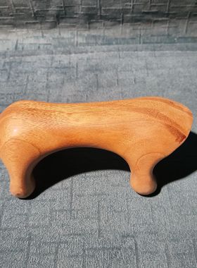 正宗楠匠手握金丝楠木按摩狗