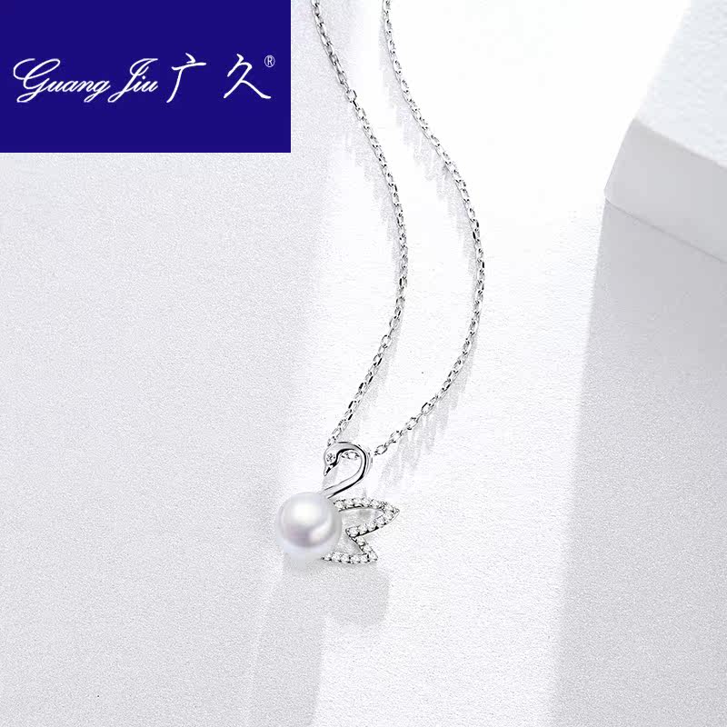 广久小众设计珍珠小天鹅吊坠锁骨链 广久项链